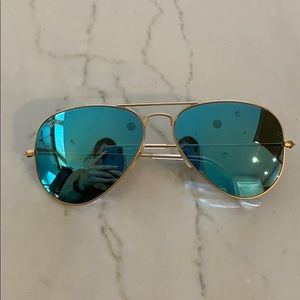Flash blue ray ban aviators